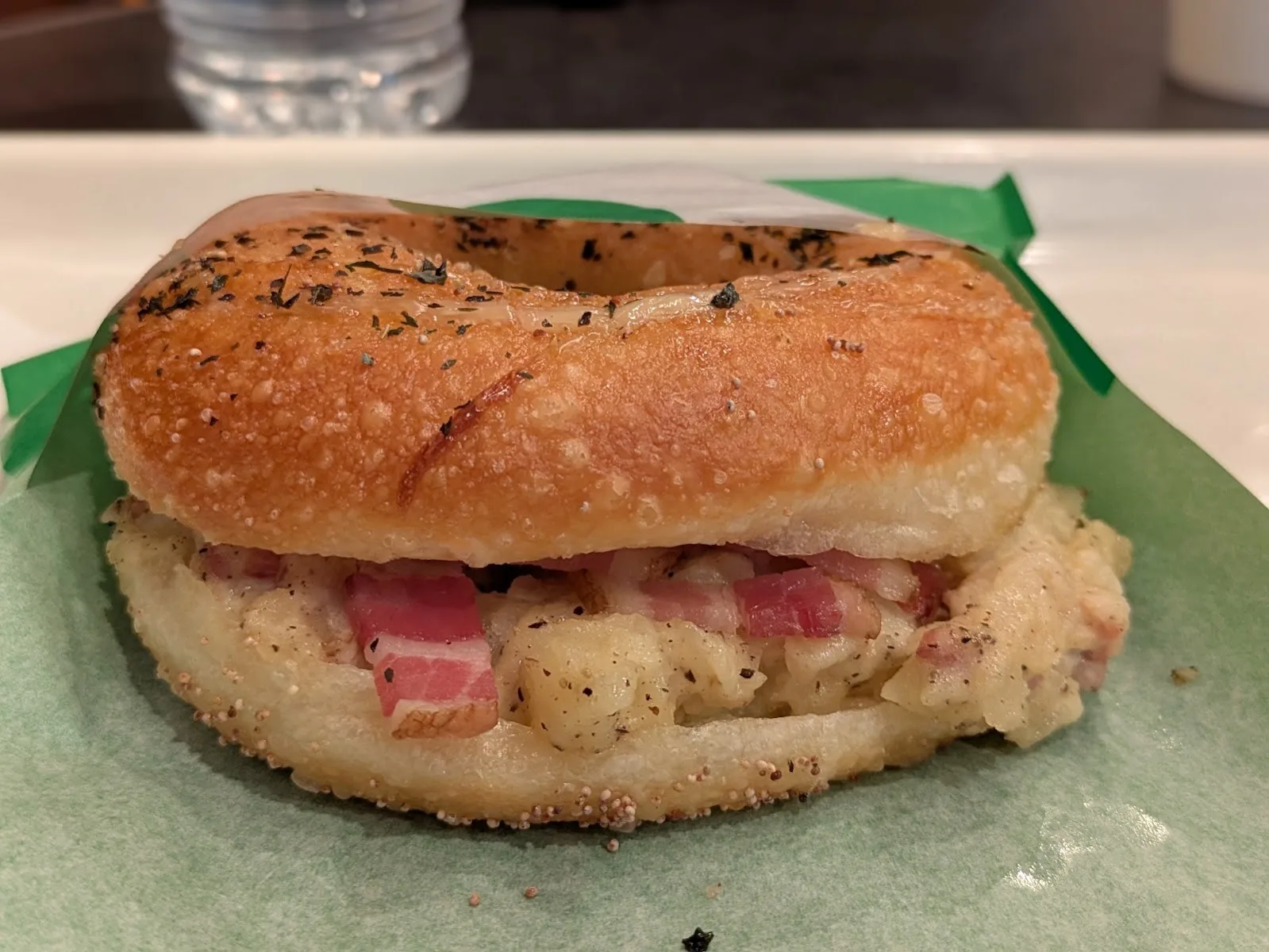 ブーランジェリーボヌール 栄通り店 · 5